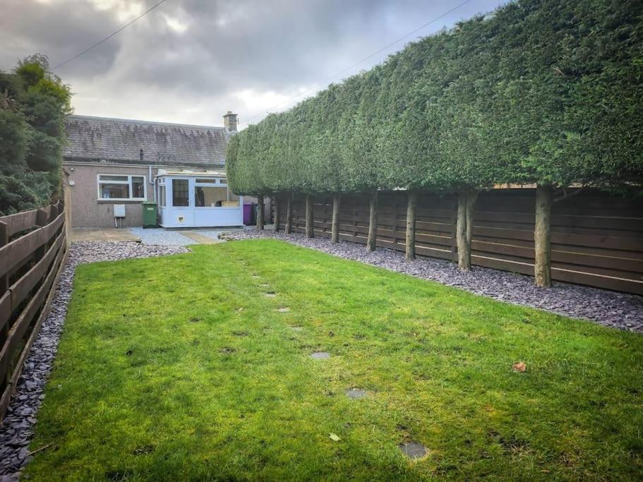 Central 2-Bedroom Bunglow With Double Sofa Bed Carnoustie Exterior foto